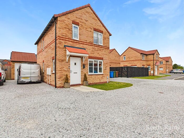 3 Bedroom Detached House For Sale In Manning Drive, Hull, East Yorkshire, HU6