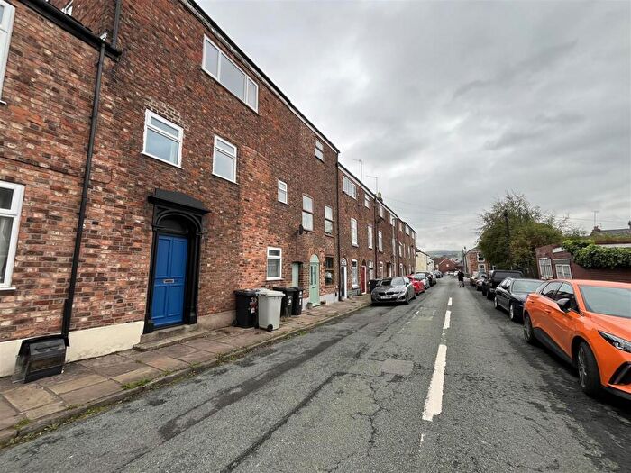 1 Bedroom House To Rent In Hatton Street, Macclesfield, Cheshire, SK11