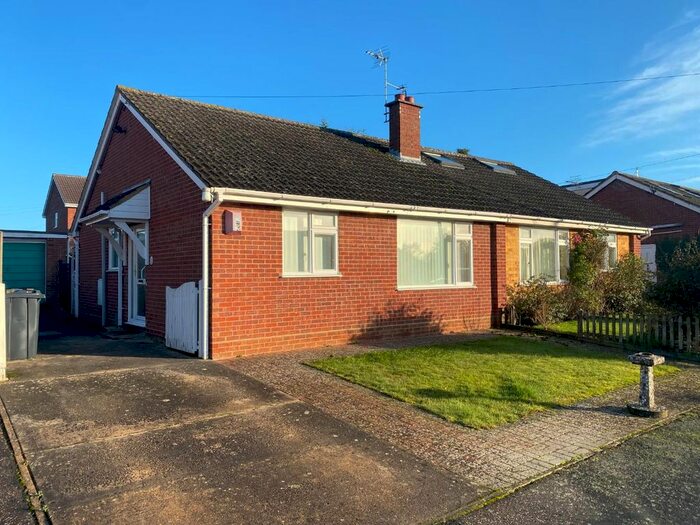 2 Bedroom Semi-Detached Bungalow For Sale In Roberts Close, Hempnall, Norwich NR15