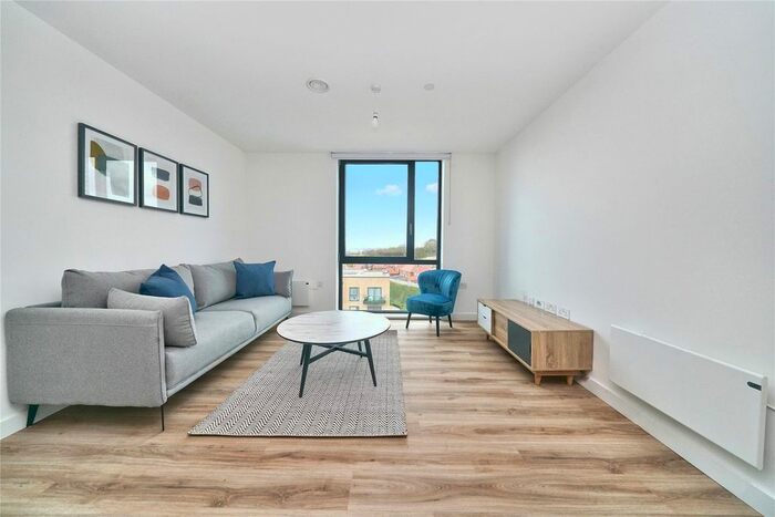 1 Bedroom Flat To Rent In Viva Court, Kimpton Road, Luton, LU2