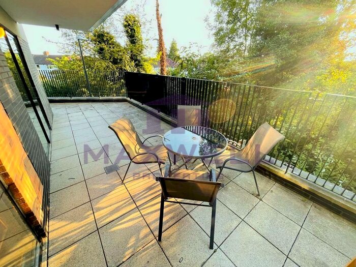 1 Bedroom Flat To Rent In Apple Grove, Harrow, HA2