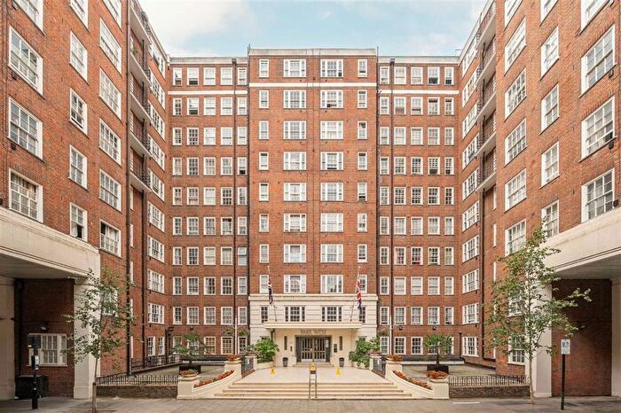 2 Bedroom Flat To Rent In Edgware Road, London, W2