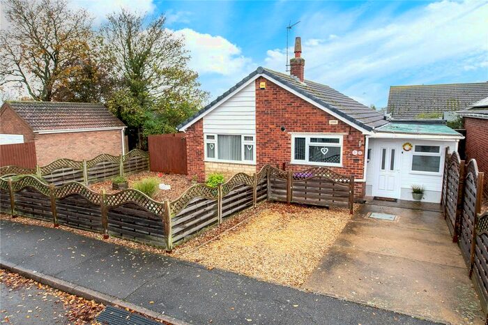 2 Bedroom Bungalow For Sale In Selvayns Drive, Cranwell Village, Sleaford, Lincolnshire, NG34