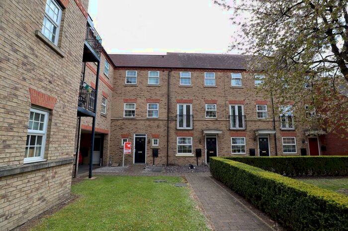 2 Bedroom Town House To Rent In Warren Lane, Witham St Hughs, LN6