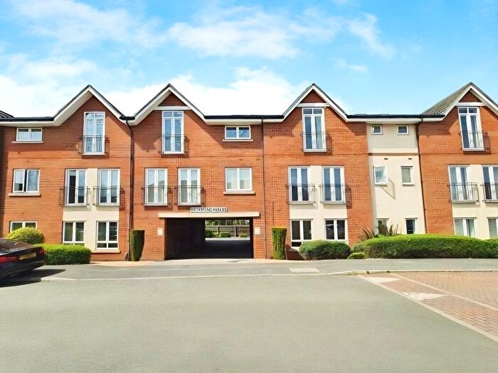 2 Bedroom Flat To Rent In Richmond Gate, Hinckley, Leicestershire, LE10