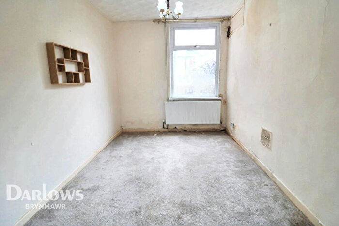3 Bedroom End Of Terrace House For Sale In Clynmawr Street, Abertillery, NP13
