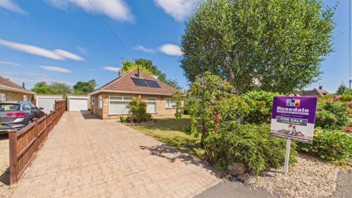 3 Bedroom Chalet For Sale In Park Road, Deeping St James, Deeping St James, PE6