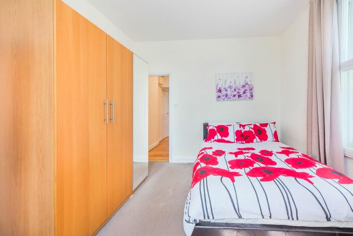 1 Bedroom Flat To Rent In Hogarth Road, London, SW5