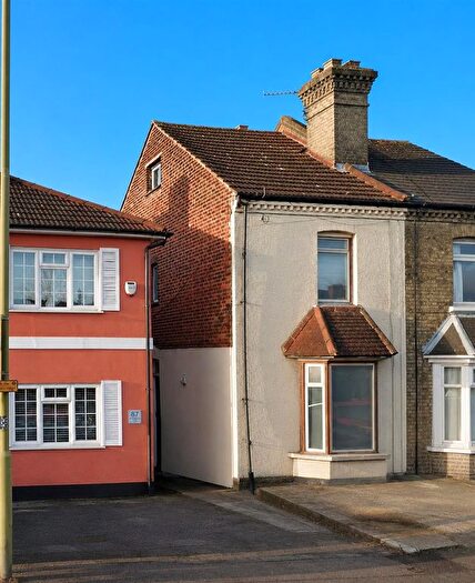 Studio To Rent In Southgate Road, Potters Bar, EN6