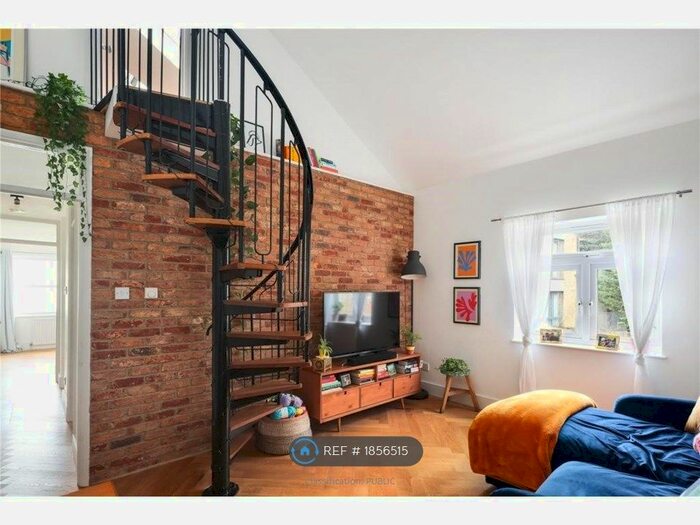 2 Bedroom Flat To Rent In Hackney, London, E9