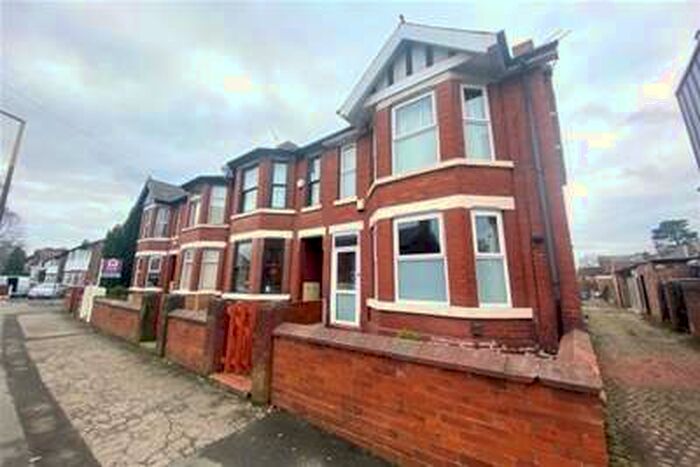 3 Bedroom Semi-Detached House To Rent In Marsland Road, Sale, M33