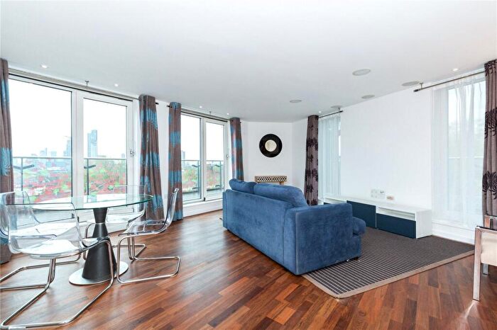 1 Bedroom Apartment To Rent In Islington On The Green, A Islington Green, Islington, London, N1