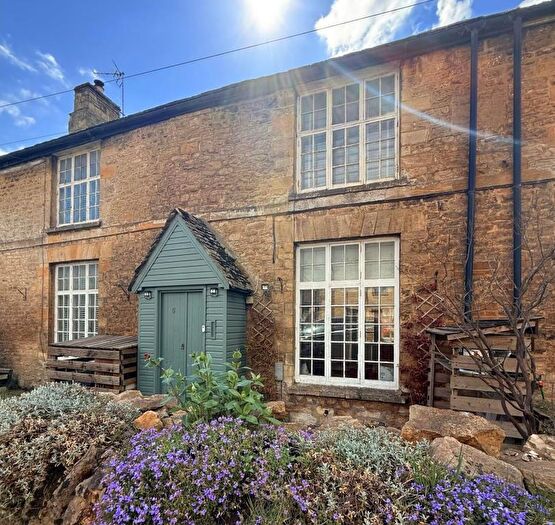 2 Bedroom Cottage To Rent In Chipping Norton, Oxfordshire, OX7
