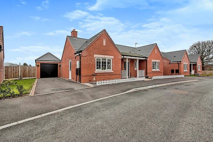3 Bedroom Detached Bungalow For Sale In Malvern Oaks Close, Cradley, Malvern, WR13