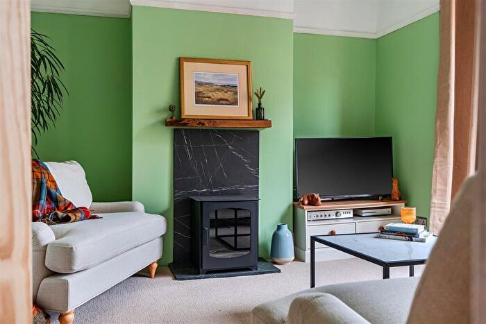 3 Bedroom Terraced House For Sale In Balmain Street, Bristol, BS4