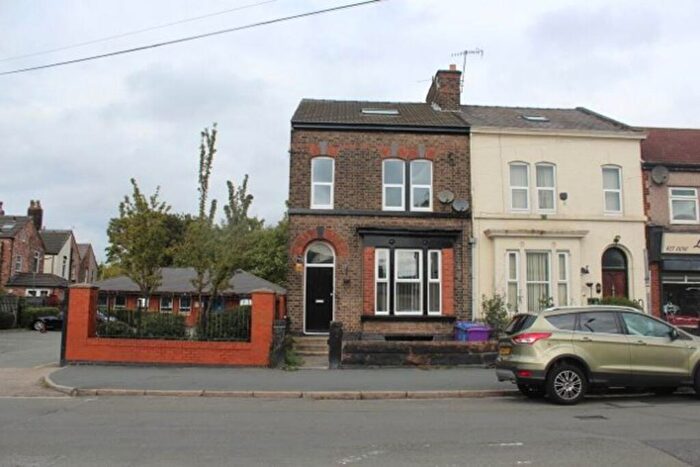 3 Bedroom Flat To Rent In Woolton Road, Liverpool, L19