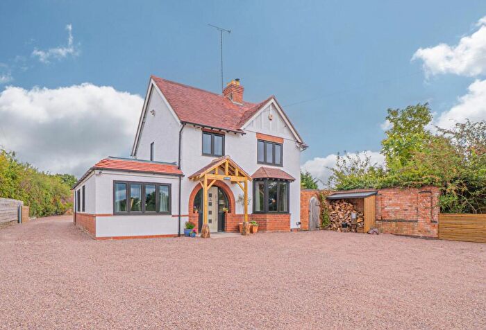 4 Bedroom Detached House For Sale In Birmingham Road, Kenilworth, CV8