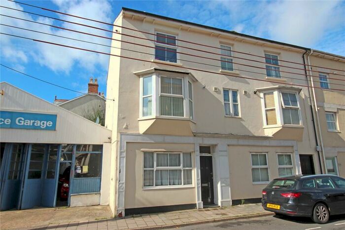 1 Bedroom Apartment For Sale In Queen Street, Seaton, EX12