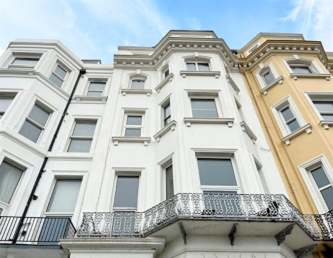 2 Bedroom Flat To Rent In Marina, St. Leonards-On-Sea, TN38