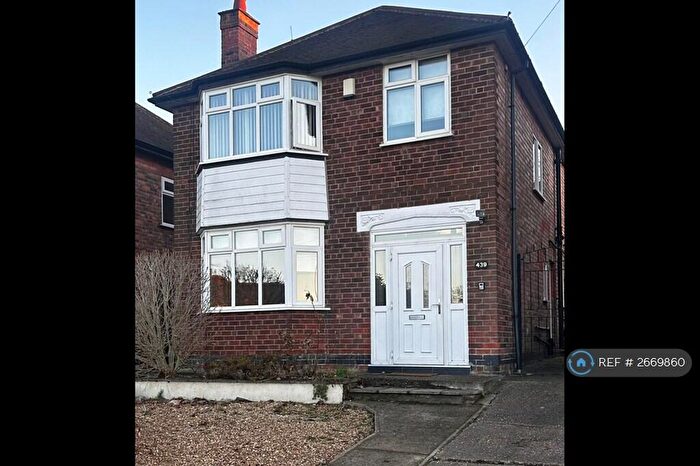 3 Bedroom Detached House To Rent In Valley Road, Nottingham, NG5