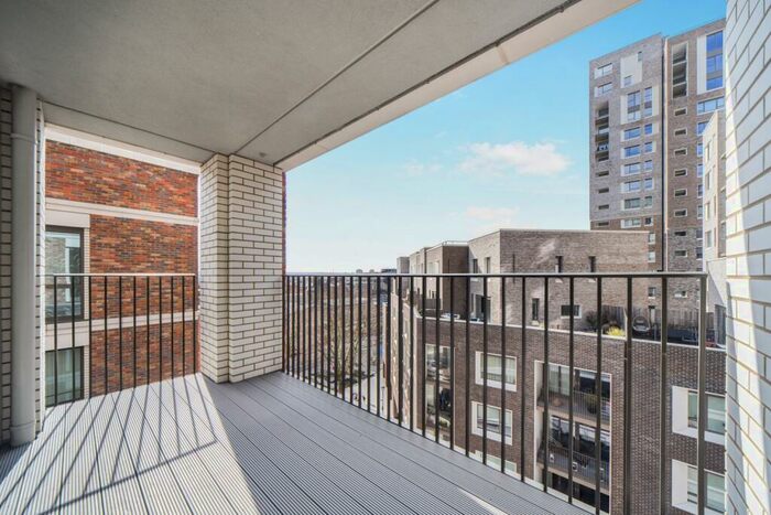 2 Bedroom Flat For Sale In Elephant Park, Sayer Street, Elephant And Castle, London, SE17