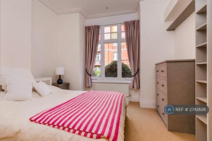 1 Bedroom Flat To Rent In Lurline Gardens, London, SW11