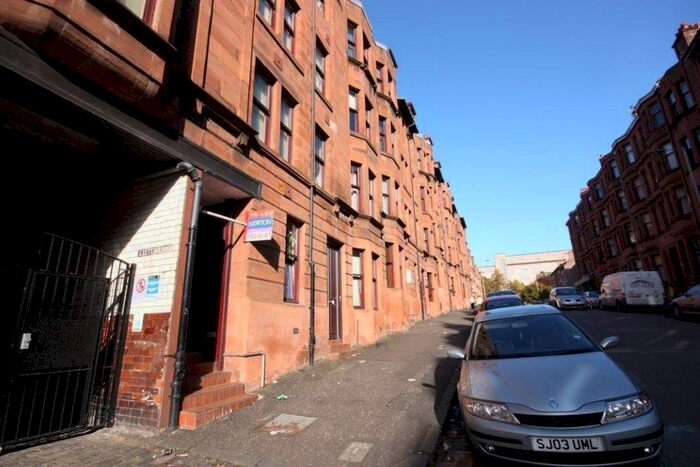 1 Bedroom Flat To Rent In Exeter Drive, Glasgow G11