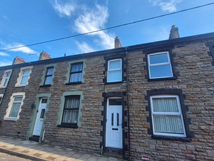3 Bedroom Terraced House To Rent In Mill Street, Cwmfelinfach, NP11