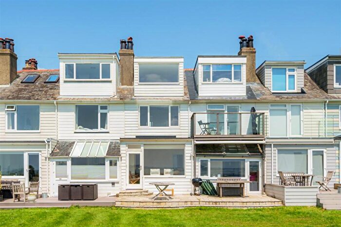 2 Bedroom Terraced House For Sale In Hill Head Road, Hill Head, PO14