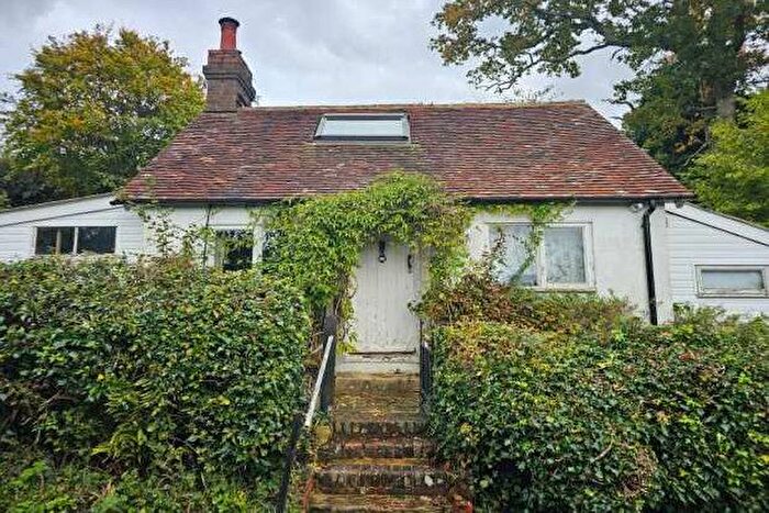 2 Bedroom Bungalow To Rent In Willingford Lane, Etchingham, TN19