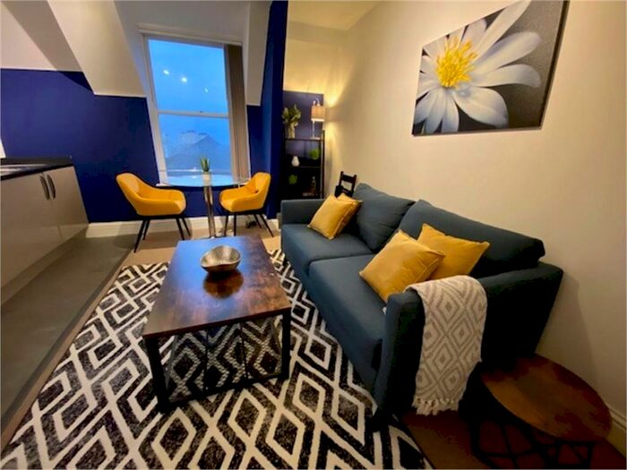 2 Bedroom Apartment To Rent In John Street, City Centre, Sunderland, Tyne And Wear, SR1