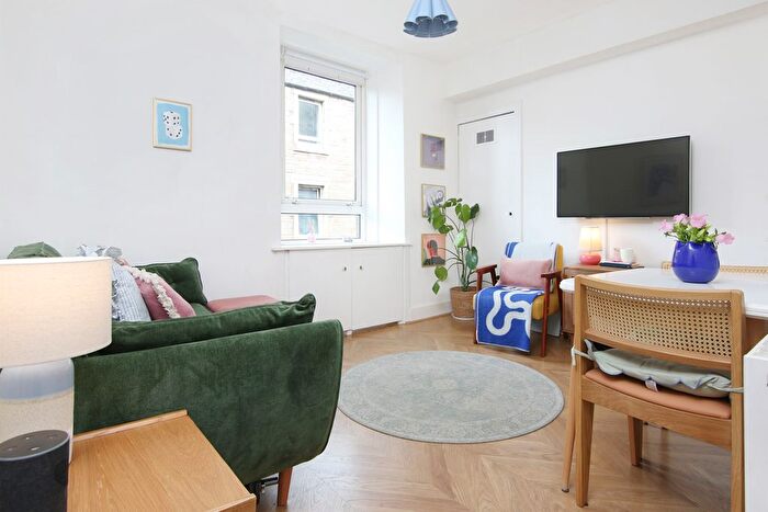 1 Bedroom Flat For Sale In () Beaverbank Place, Broughton, Edinburgh, EH7