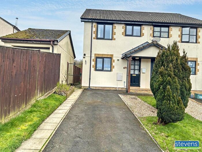 2 Bedroom End Of Terrace House For Sale In Pearse Close, Hatherleigh, Okehampton, Devon, EX20