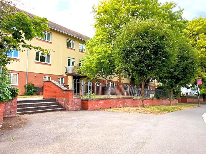 2 Bedroom Apartment To Rent In Tachbrook Court, Leamington Spa, CV31