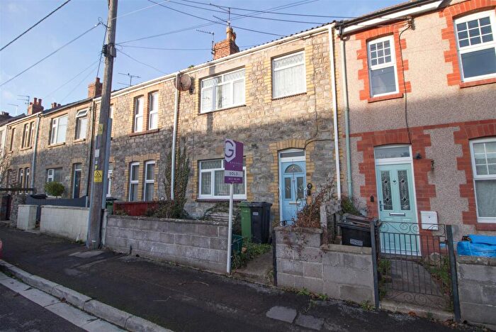 2 Bedroom Terraced House For Sale In Sherwood Road, Keynsham, BS31