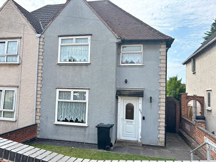 3 Bedroom Semi-Detached House To Rent In Winstanley Drive, Leicester, LE3