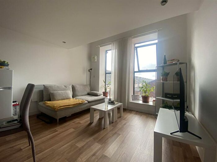 1 Bedroom Apartment For Sale In Jubilee House, Jubilee Drive, Liverpool, L7