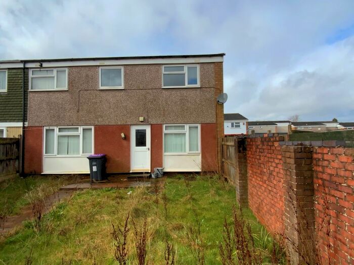 3 Bedroom End Of Terrace House For Sale In Stanwyck, Sutton Hill, Telford, TF7