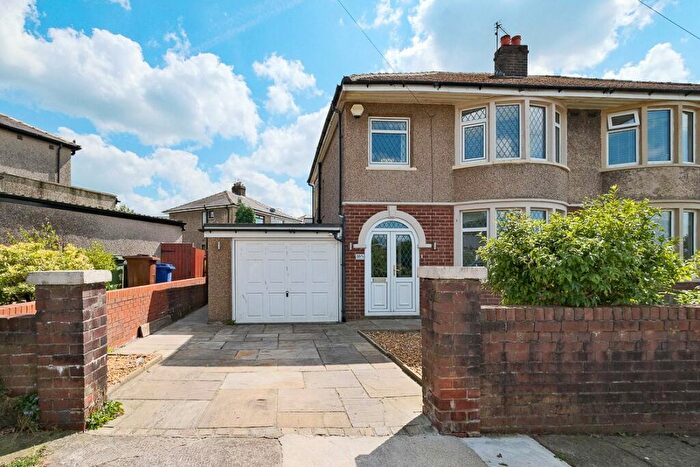 3 Bedroom Semi-Detached House For Sale In Woodside Road, Accrington, Lancashire, BB5