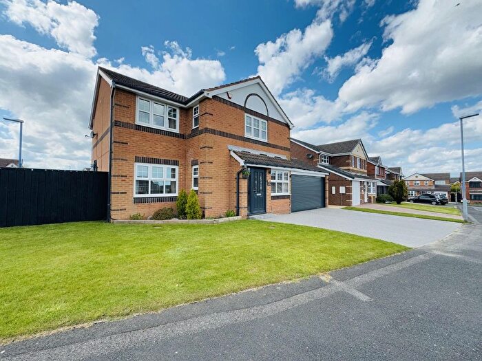 4 Bedroom Detached House For Sale In Jaywood Close, Clavering, Hartlepool, TS27