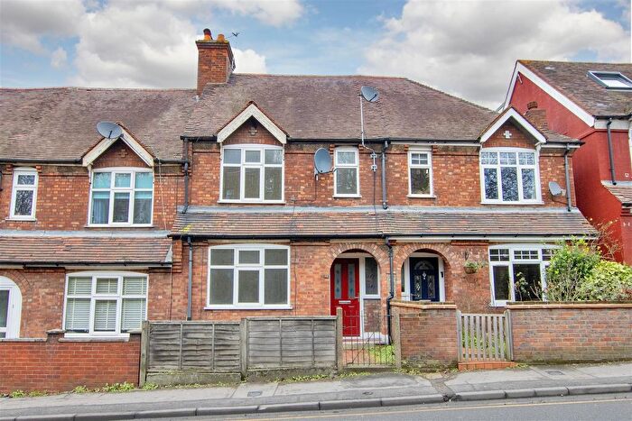 3 Bedroom Terraced House For Sale In Seal Road, Sevenoaks, Kent, TN14