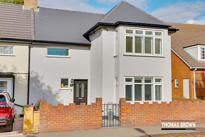 3 Bedroom Semi Detached House For Sale In Rosecroft Close, Orpington, BR5