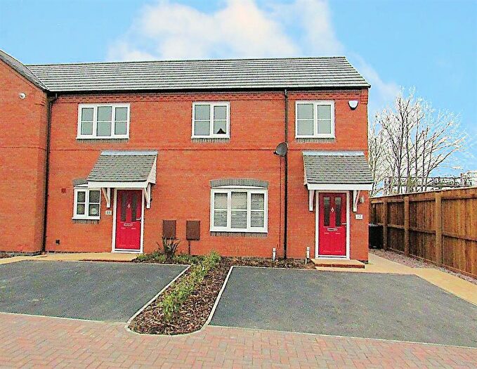 2 Bedroom Maisonette To Rent In Zennor, Amington, Tamworth, B77