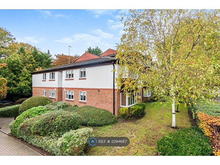 1 Bedroom Flat To Rent In Foxley Hill Road, Purley, CR8