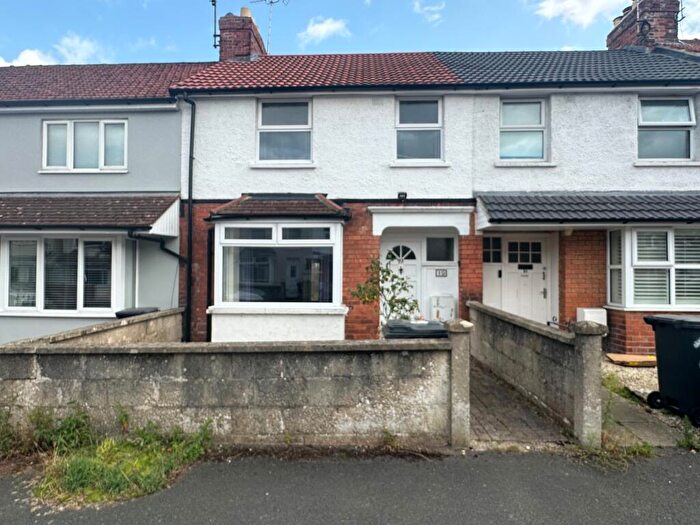 3 Bedroom Terraced House For Sale In Westmorland Road, Town Centre, Swindon, SN1
