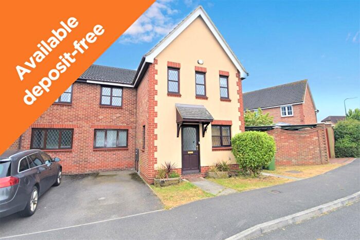 3 Bedroom Semi-Detached House To Rent In Upmill Close, West End, Southampton, Hampshire, SO30