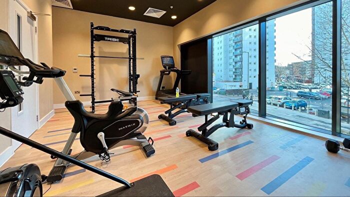 Studio To Rent In Ilderton Road, South Bermondsey, SE15