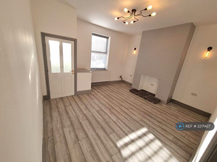 3 Bedroom Terraced House To Rent In Higher Dean Street, Radcliffe, Manchester, M26