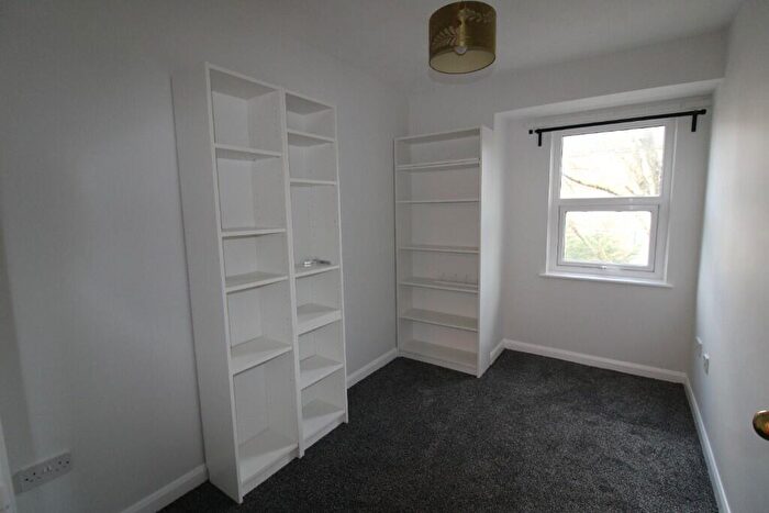 2 Bedroom Apartment To Rent In Hulse Road, Southampton, Hampshire, SO15