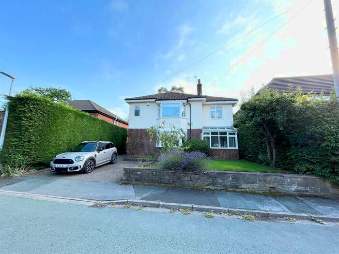 5 Bedroom Detached House To Rent In Croft Road, Wilmslow, SK9